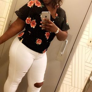 Meet your Posher, Cierra